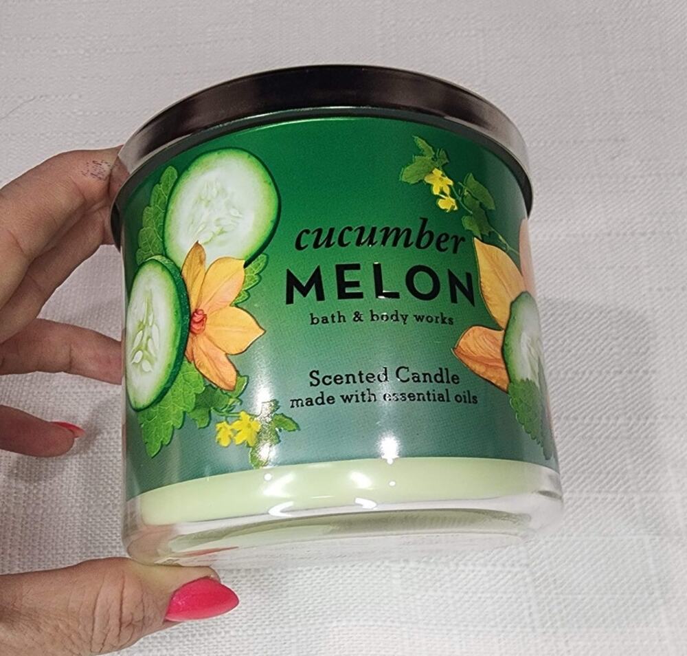 Bath & Body Works Cucumber Melon 3-Wick Candle 14.5oz New Cozy Summer Scent